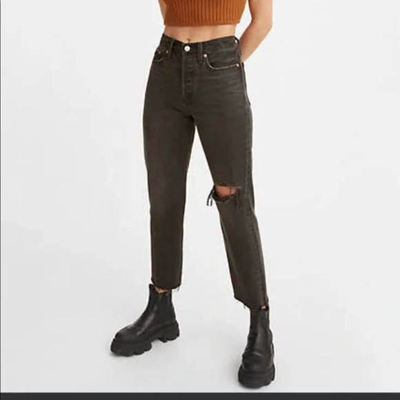 Levi’s Wedgie Straight - Picture 4 of 4